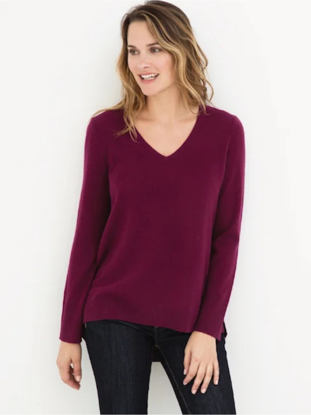 Belford Women's V-Neck Sweater in Plum #cashemere